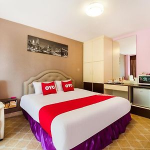 Deluxe Zimmer mit Kingsize-Bett